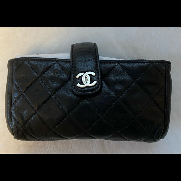🚫SOLD🚫Mini Chanel Clutch - Picture 1 of 6